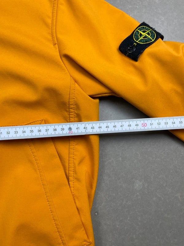 Stone Island Jacket Orange Soft Shell(Str 158 børn og svarer til XS i mænd)