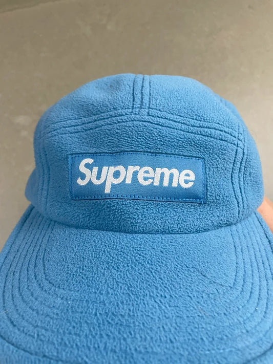 Supreme Polartec Camp Cap Dusty Teal - FW22(Str en størelse)