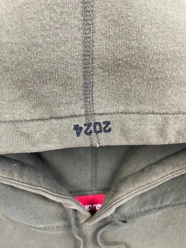 Supreme Futura Hooded Sweatshirt Dark Olive(Størelse Small)