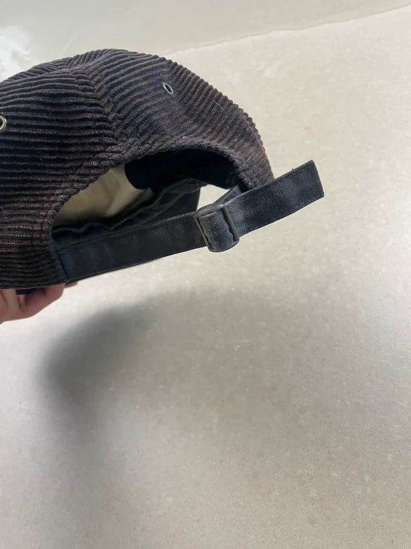 Supreme Corduroy Classic Logo Cap Black - FW15(Størelse en størelse)