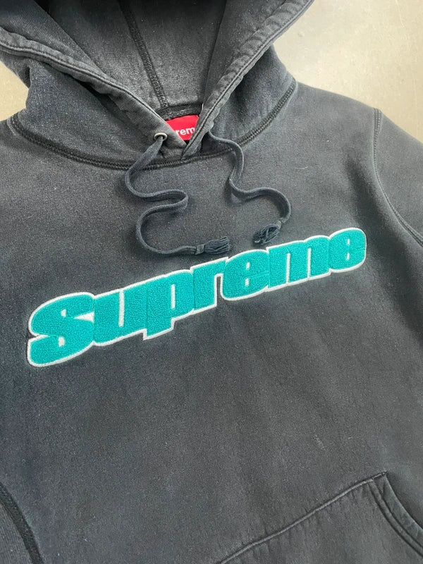 Supreme Chenille Hoodie FW19(Størelse Small)