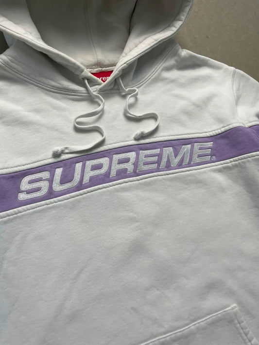 Supreme Full Stripe Supreme Hoodie(Størelse Medium)