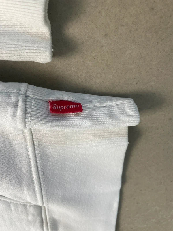 Supreme Full Stripe Supreme Hoodie(Størelse Medium)
