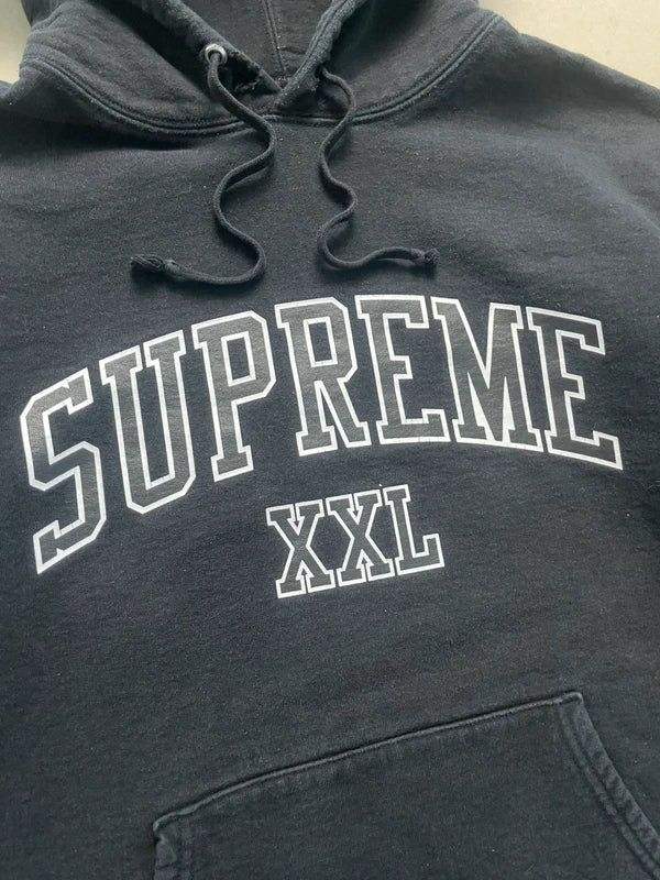 Supreme XXL Hooded Sweatshirt(Størelse Large )