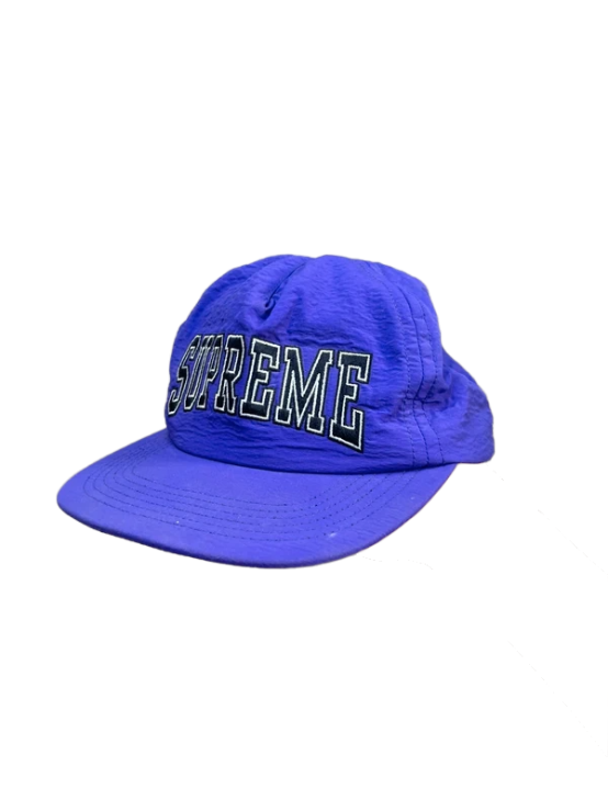 Supreme Nylon Collegiate Logo 5(Størelse en størelse)
