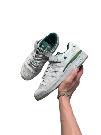 Adidas Forum 84 Low&nbsp;(Størelse 44 EU)