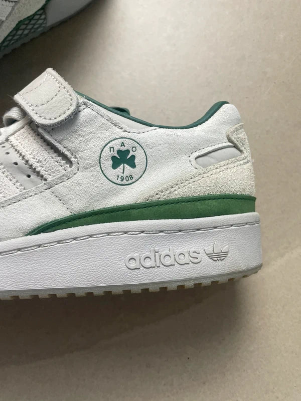 Adidas Forum 84 Low&nbsp;(Størelse 44 EU)