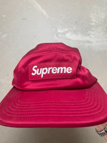 Supreme Satin Camp Cap(Størelse en størelse)