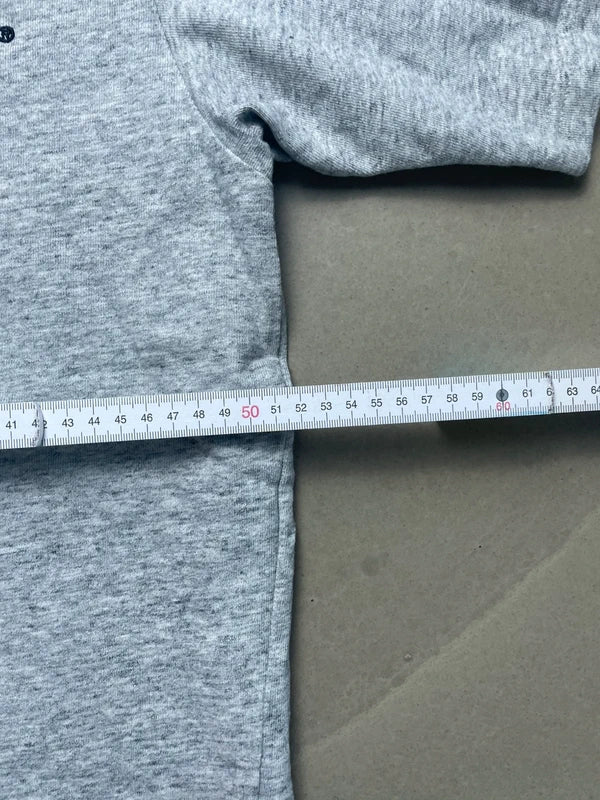 Supreme Collegiate Appliqué S/S Top Grey Men's - FW25(Størelse Small)